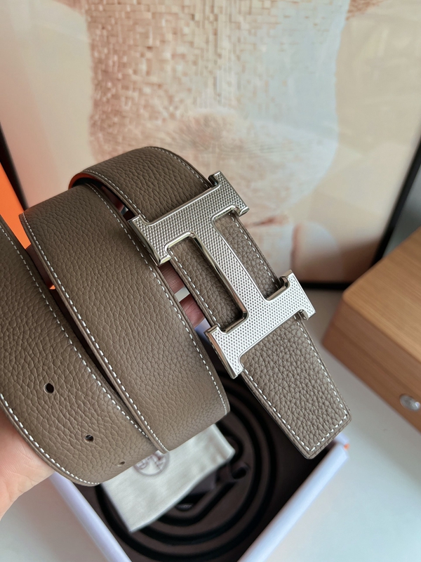 エルメスベルト素材ディテール